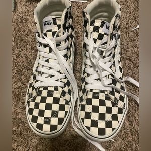 Hi top checkered Vans